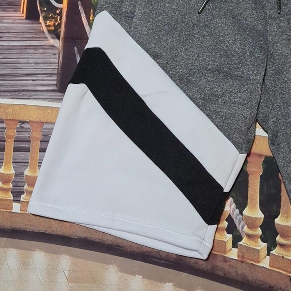 Ecko Gray Black Jogger Shorts Size Medium NWT - Picture 2 of 6